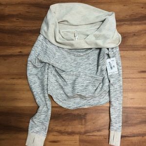 FREE PEOPLE movement sweatshirt New without tag attached